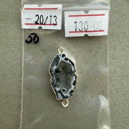 Друза 50 зріз  агат , розмір 20/13 мм, 2 петлі, відтінок чорний, оправа срібло