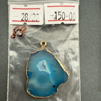 Друза 89 зріз агат, розмір 28/22 мм, 1 петля, відтінка блакитний, оправа золото