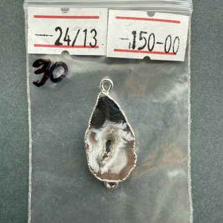 Друза 30 зріз  агат , розмір 24/13 мм, 2 петлі, відтінок чорний, оправа срібло
