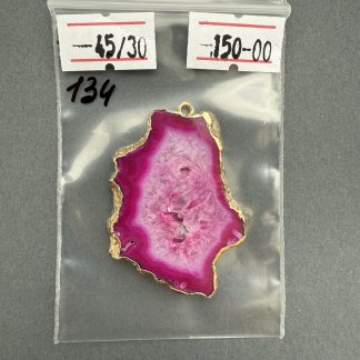 Друза 134 зріз агат, розмір 45/30 мм, 
1 петля, відтінок рожевий , оправа золото