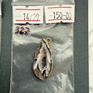 Друза 327 зріз агат, розмір 14/29мм, 1 петля, відтінок коричневий