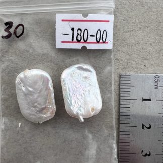 Перли Прямокутник великий номер 30, +/-20/15 мм, з наскрізним отвором, білий відтінок