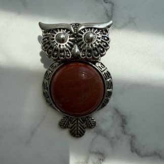 Підвіс Сова з кабашоном, цинковий сплав. (червоний агат)
.
Розмір 27/45 мм
.
Ціна за шт