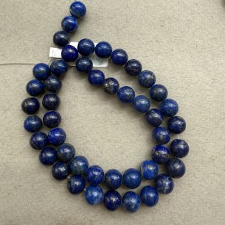 Намистини Лазурит, форма овал грані
.
Розмір 8мм , довжина 38 см 
.
Ціна за Н иткк