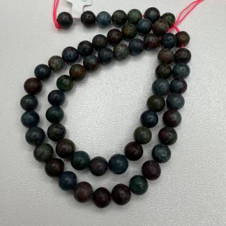 Намистини Сапфір/Рубін, форма куля. 
Розмір 8 мм, довжина 38 см. 
Ціна 550₴ нитка.