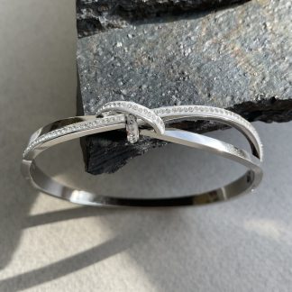 Браслет Металевий з Фіонітами, нержавіюча сталь.
Розмір 16см обхвату.
Ціна за шт.