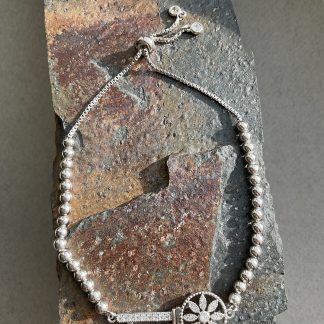 Браслет Металеві намистини з вставкою Ключик.
Розмір від 16см обхвату.
Ціна за шт.