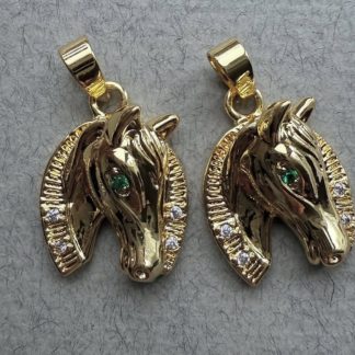 Підвіс Кінь, підкова, гіпоалергений сплав по латуні, відтінок лимонне золото
.
Розмір 15/24 мм
.
Ціна за шт